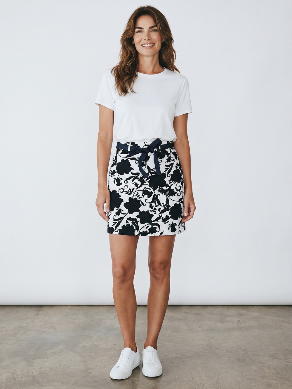Uniform John Paul Richard Black White Floral Tie-Waist Cotton Mini Skirt Size 6